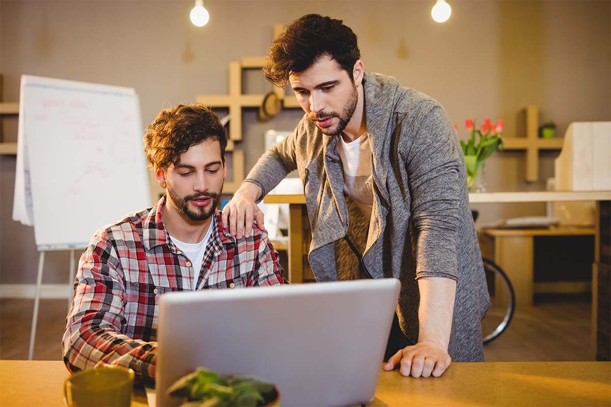 SEO Agency vs. Freelancer in Punjab: Pros, Cons, and What You Actually Get